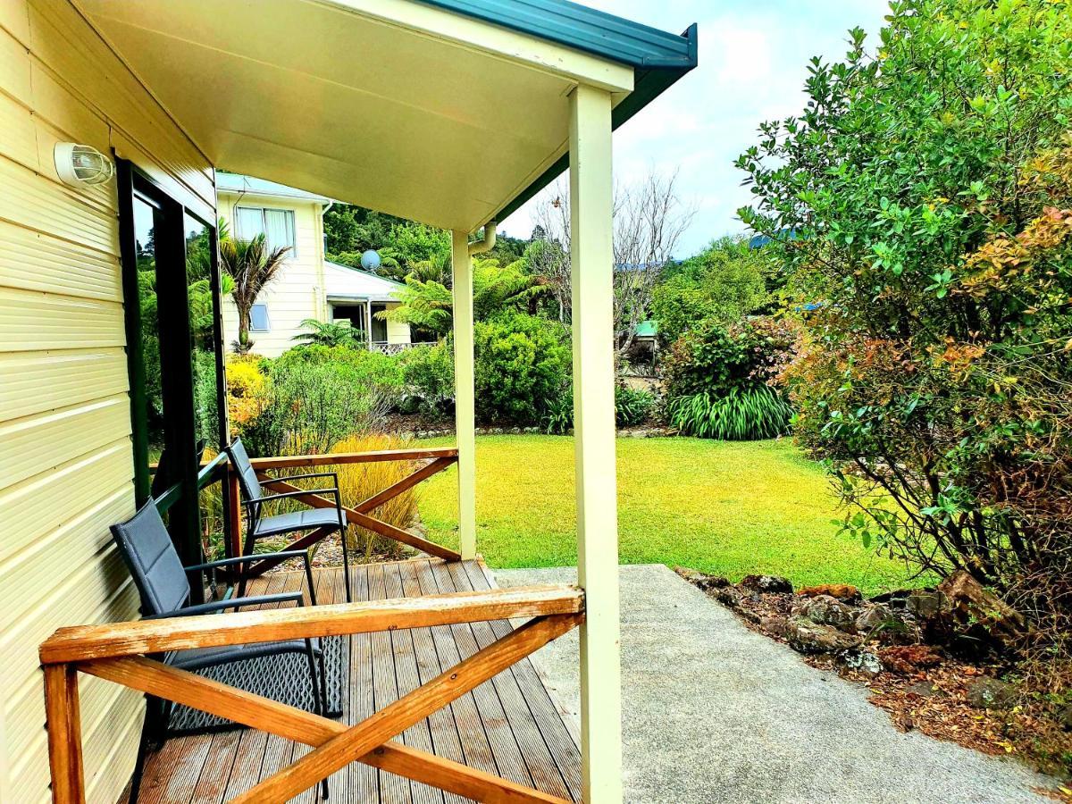 Kauri Coast Top 10 Holiday Park Kaihu Exterior foto